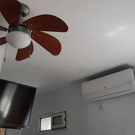 Alexante ゲストハウス トロギール