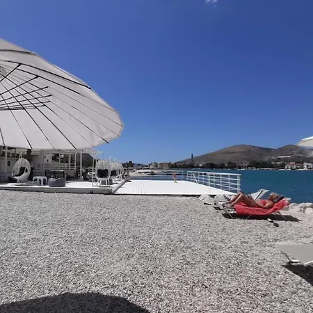 Alexante Guest house 4*