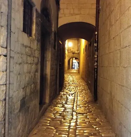 Alexante Trogir