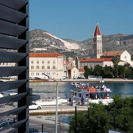 Alexante Guest house 4*