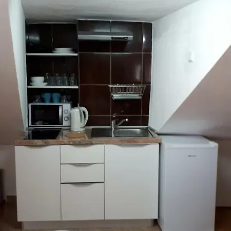 Alexante Guest house 4*